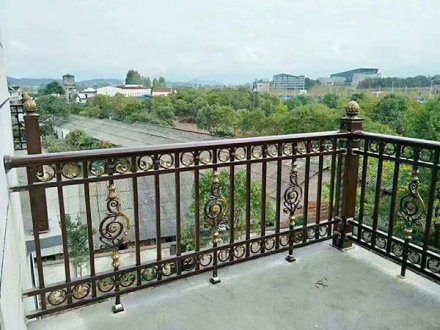 陽臺欄桿用什么材質(zhì)好？
